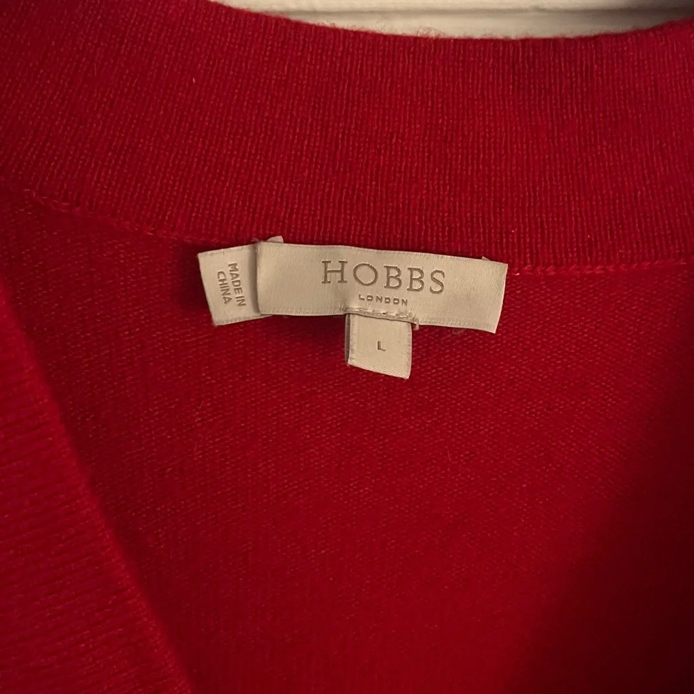 Elegant Red V-Neck Sweater - Picture 2 of 3